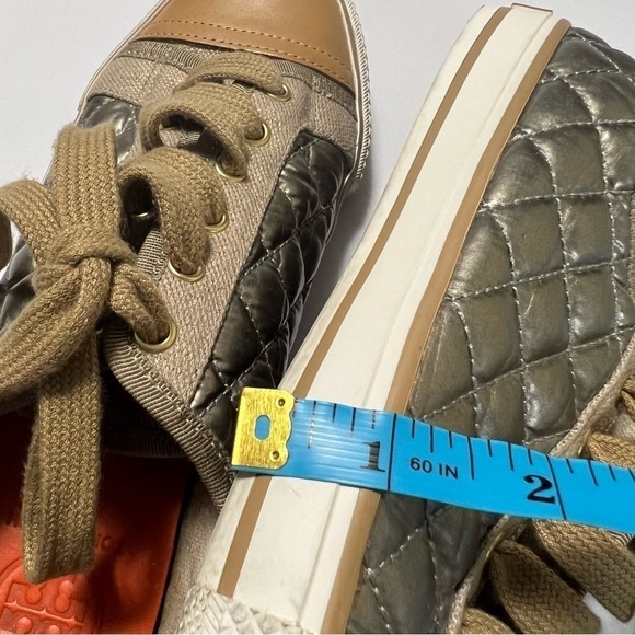 TORY Burch Caspe Lace Up Sneaker in Platinum Wheat Orange - Picture 14 of 14